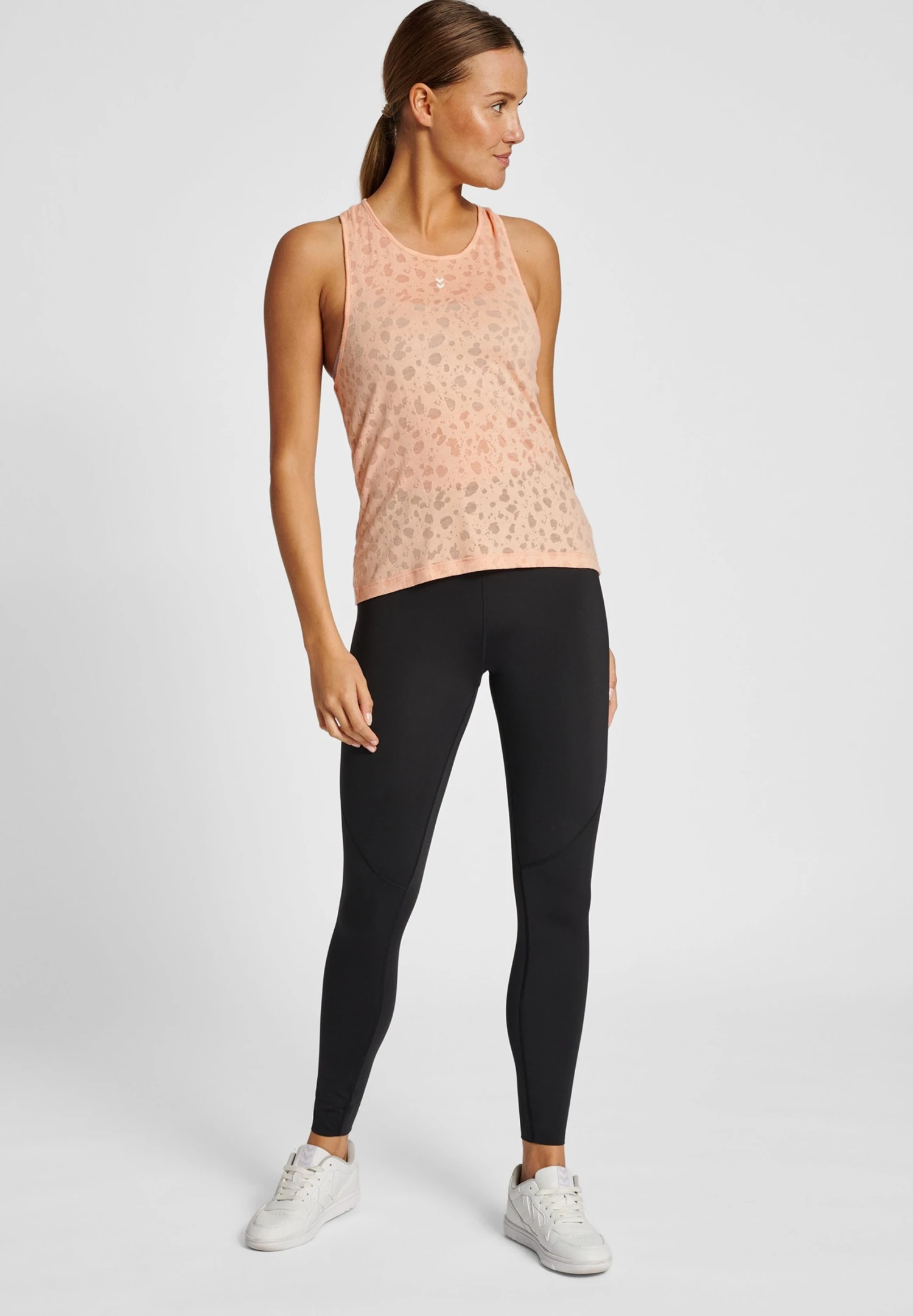 Hummel Hmlmt Iris Burnout- Top - Almost Apricot 2 Hummel Hmlmt Iris Burnout- Top - Almost Apricot - Afbeelding 2